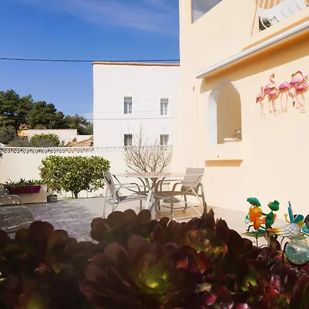 Le Flamant Rose 5 Minutes Clim 5 Pers Hébergement de vacances Fitou